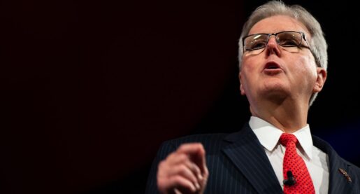 Patrick: Phelan Kept TX From Getting Ten Commandments Back in Schools