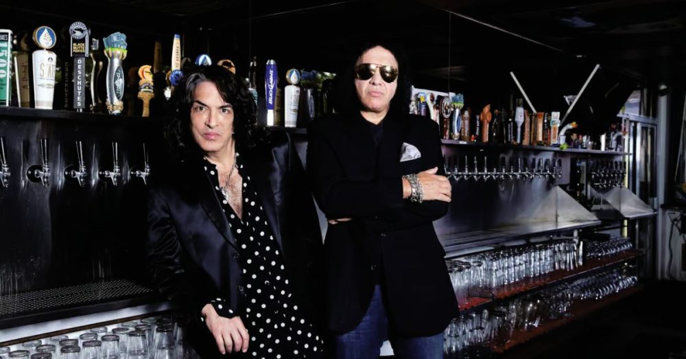 KISS Rock & Brews Opens DFW Location