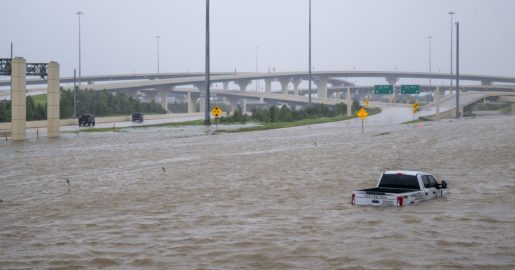 Texans Grapple With Post-Beryl Recovery