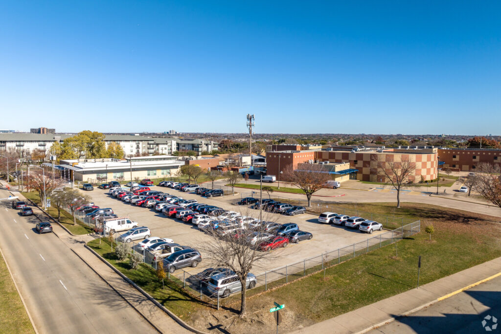 Anne Frank Elementary School had problems with overcrowding just two years after a large number of apartments were built nearby.