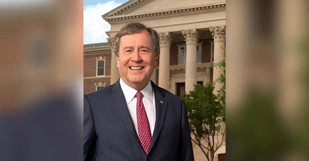 SMU President To Step Down In 2025