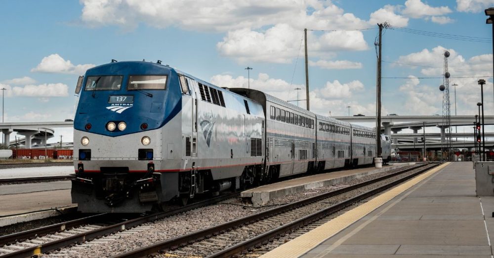 Why Does Amtrak Keep Breaking Down? Ancient Equipment