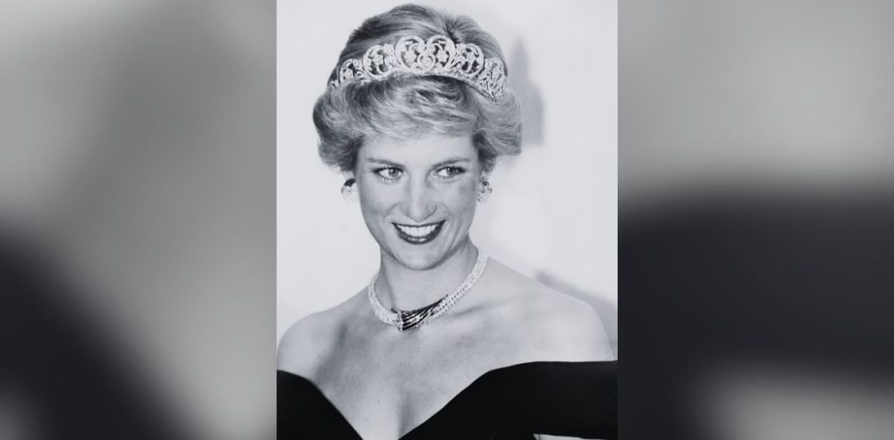 New Princess Diana Exhibit Brings Iconic Photos To Arlington