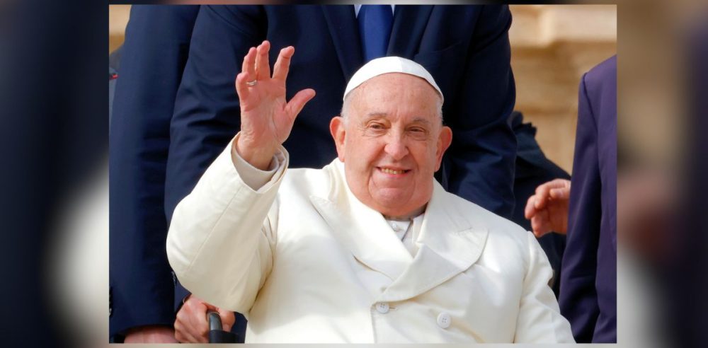 Vatican Confirms: Pope Francis Battling Pneumonia Again